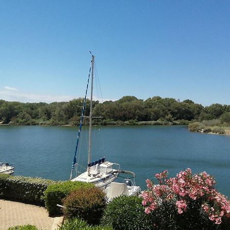 Vue Lagune Et Bateaux A 100M De La Plage 圣西普里安 外观 照片
