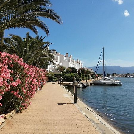 圣西普里安Vue Lagune Et Bateaux A 100M De La Plage公寓 外观 照片